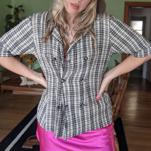 Tops - VTG Plaid Crinkle Blouse